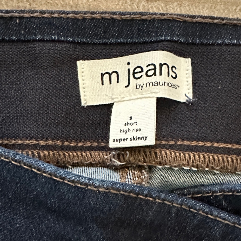 M Jeans by Maurice’s Women's Dark Blue Jeans, high rise, small short - Picture 3 of 5